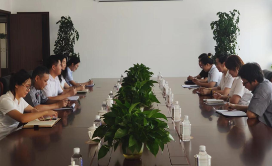 5. 康养合作公司组织召开上半年《EBET易博视野》撰稿、投稿工作总结会_副本.png