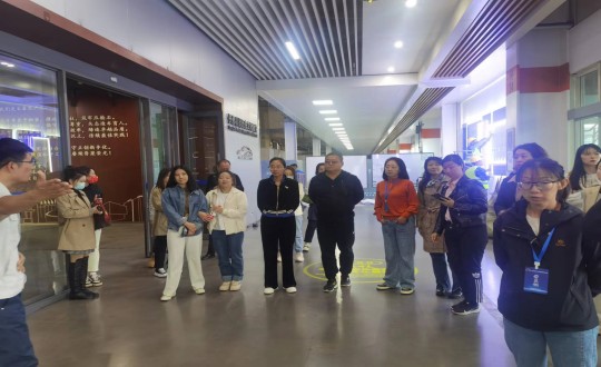 11.刘翔鹏总经理携团队参与“财政数字化转型人才高级研建班”_副本.jpg