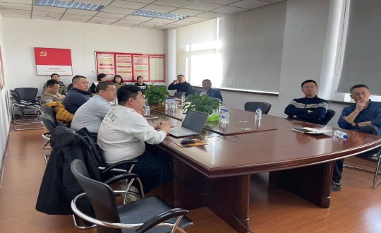 9.装配式总公司辅导参与市场互换钻研会_副本.jpg