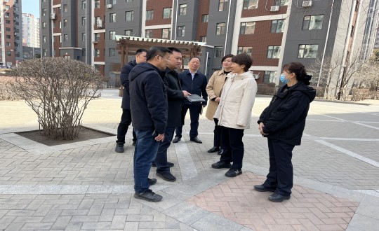7.长春市向阳区区长鲁晓光一行莅临EBET易博?南湖第宅幼区参观领导_副本.jpg 7.长春市向阳区区长鲁晓光一行莅临EBET易博?南湖第宅幼区参观领导_副本.jpg